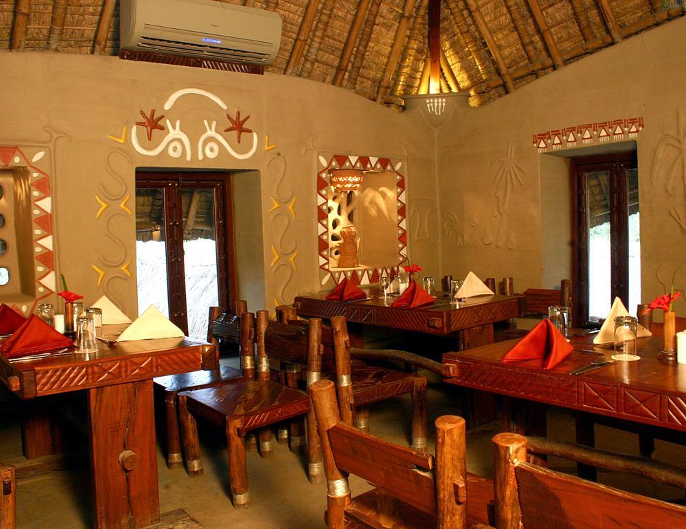 Vedic Village Spa Resort Kolkata Eksteriør bilde