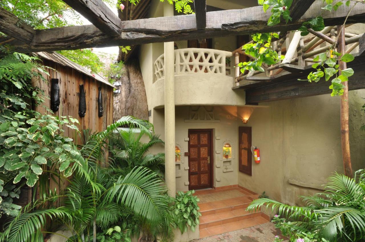 Vedic Village Spa Resort Kolkata Eksteriør bilde
